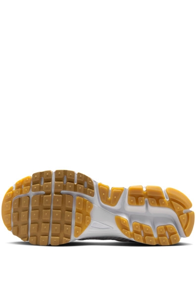 Кросівки жіночі Nike W ZOOM VOMERO 5