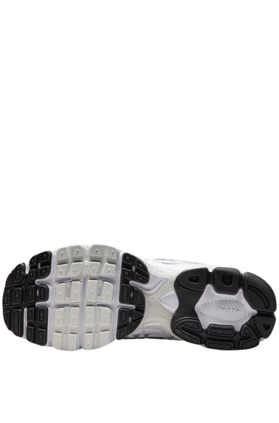 Кросівки жіночі Nike W AIR MAX MOTO 2K