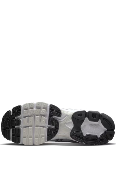 Кросівки чоловічі Nike AIR MAX MOTO 2K