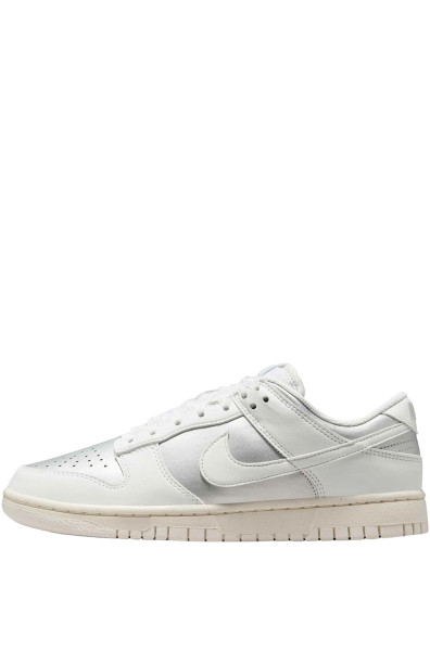 Кросівки жіночі Nike W DUNK LOW NEXT NATURE