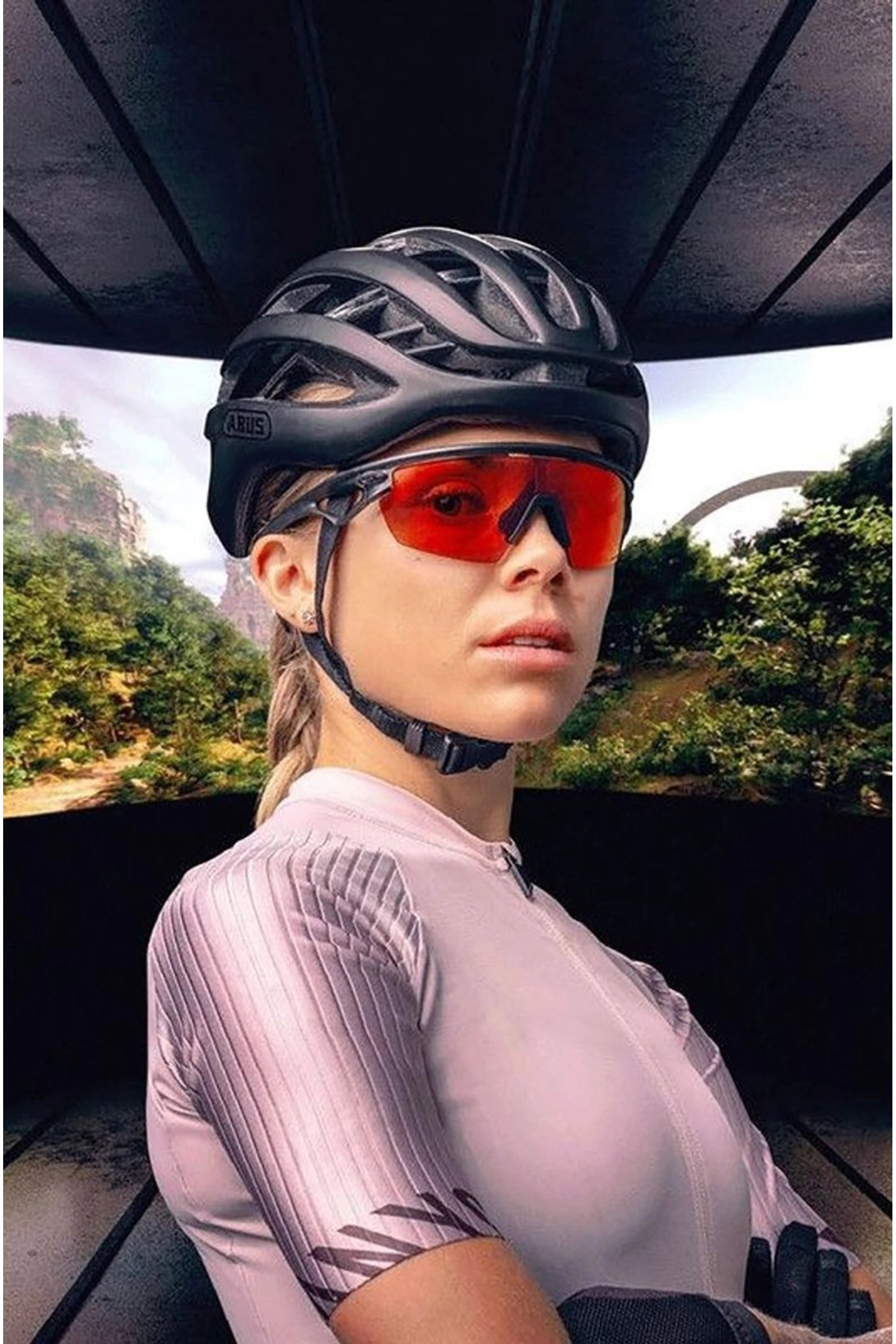 Окуляри унісекс Oakley SPHAERA – купити в GUIDE